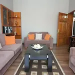 City Centre Cozy Apartment